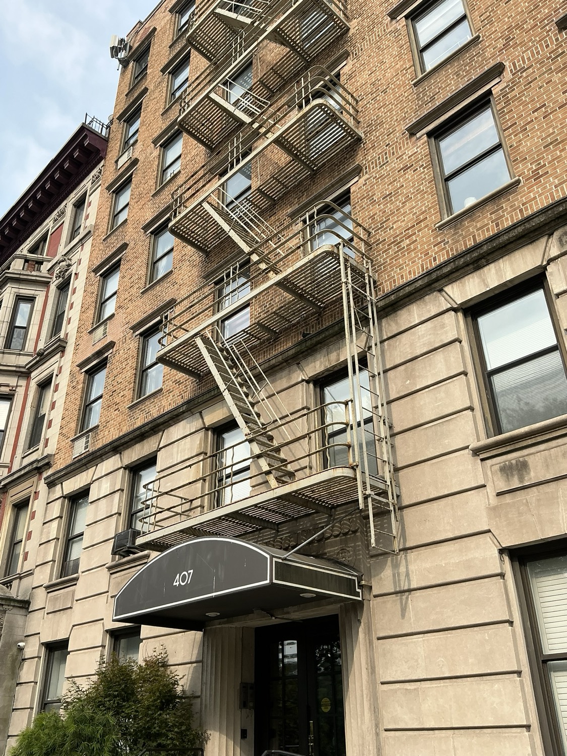 407 Central Park West restoration